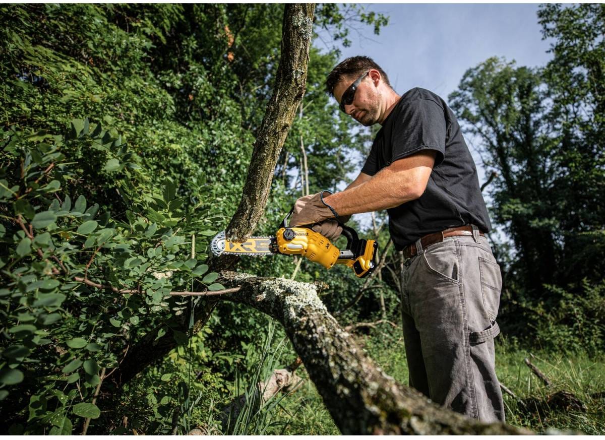 DeWalt DCCS623B 20V MAX XR Brushless 8 in. Chainsaw, Tool Only